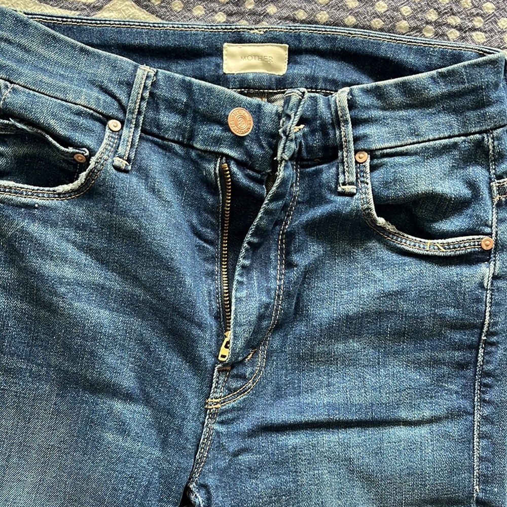 Mother Denim style High Waisted Looker Ankle Fray Goin’ For Gold - Picture 6 of 6